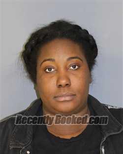 Recent Mugshot Image for RAMONA L HARRISON in Essex County, New Jersey