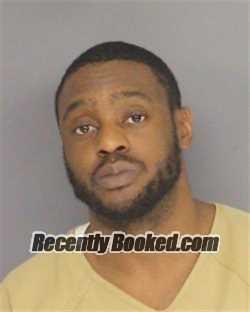 Recent Mugshot Image for VYRON M ESCOURSE in Essex County, New Jersey