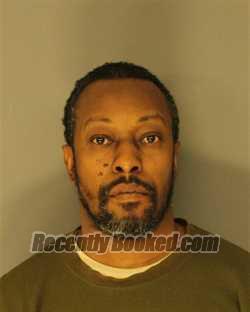Recent Mugshot Image for RICARDO O CLARK in Essex County, New Jersey
