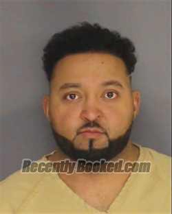 Recent Mugshot Image for CARLOS ROMAN in Essex County, New Jersey