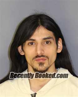 Recent Mugshot Image for JERRY L CASTILLO in Essex County, New Jersey