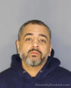 Recent Mugshot Image for EDWIN COLON in Essex County, New Jersey