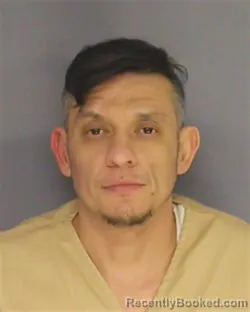 Recent Mugshot Image for EVER GUEVARA in Essex County, New Jersey