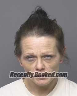 Recent Mugshot Image for AMANDA HOLLY ELLIOTT in Dubuque County, Iowa