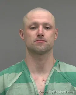 Mugshot of MASON ALEXANDER DOWELL