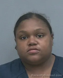 Mugshot of SHAKIRA CAMPBELL