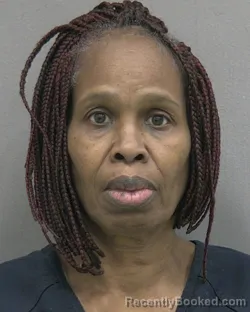 Mugshot of RESHELL ANJEANETTE SCOTT