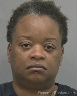 Mugshot of KADETRA CAMILLE AUSTIN