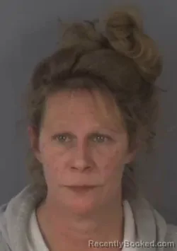 Mugshot of JULIA MOORE