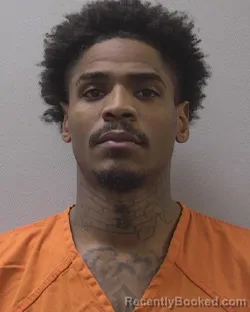 Mugshot of JAWARREN DENNIS GREEN