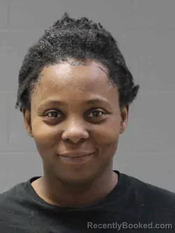 Mugshot of MANASHA NACHOLE CARR