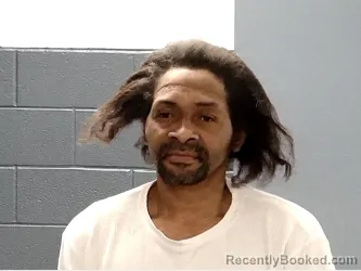 Mugshot of OSCAR RAY JR ROBINSON