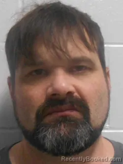 Mugshot of LUKE MCKAY DAVIS