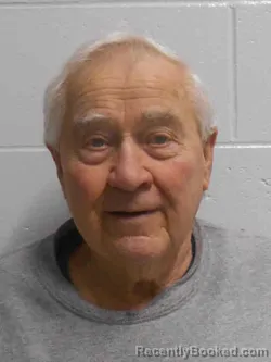 Mugshot of DONALD LEE FIELDS