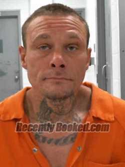 Mugshot of MATTHEW TRAE CAMPBELL