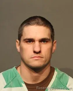 Mugshot of JOHN EVERETT DERRY