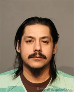 Mugshot of JUAN ARTURO JR SOLIS