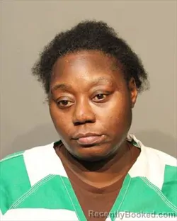 Mugshot of ALISIA CARMELLA SMITH