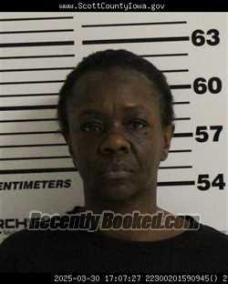 Mugshot of ROXANNE ROCHELLE REN CLAY