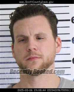 Mugshot of NATHAN THOMAS MATYASSE