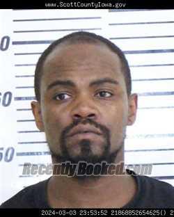 Mugshot of DEMETRIUS DESHAWN WRICE