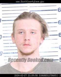 Mugshot of ASHTON NICHOLAS JOS RHOADS