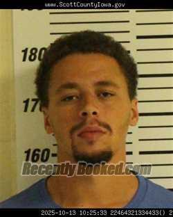 Mugshot of DAKOTA JARRETT DANIELS