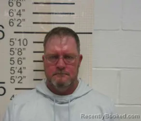 Mugshot of ROBERT DEWAYNE WOODWARD