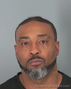 Mugshot of GEROMEY JETER