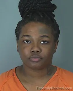 Mugshot of KITIRA HATHAWAY