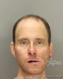 Mugshot of Dustin Michael Gardner