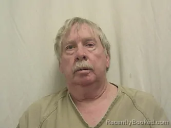 Mugshot of VERNON PAUL ISAKSEN