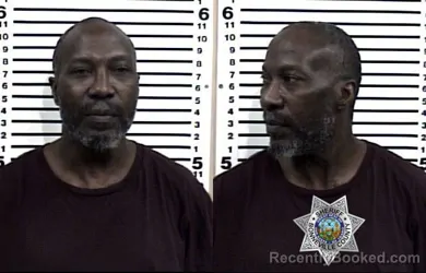 Mugshot of MICHAEL DWAYNE KENT