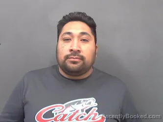 Mugshot of JONATHAN GOMEZ-NAVARRETE