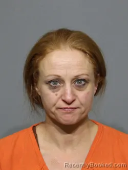 Mugshot of Rebecca Dawn Hardwick