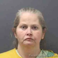 Mugshot of EVELYN STRONG