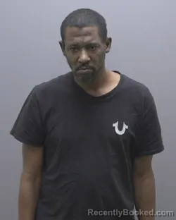 Mugshot of LARRY DONELL HOLEMAN