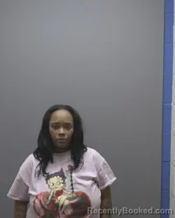 Mugshot of LAQUERIA TYNEY LOGAN