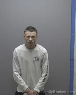 Mugshot of JONATHAN EDWARD MILLS