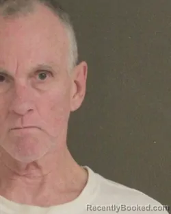 Mugshot of MICHAEL S SKINNER