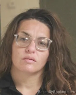 Mugshot of ANGIE M ACUNA