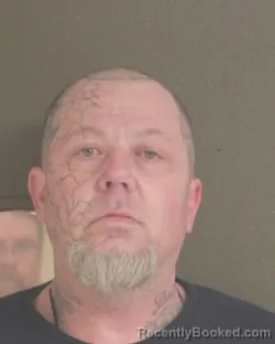 Mugshot of JUSTIN S SALTER