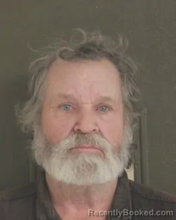 Mugshot of TIMOTHY J HERING