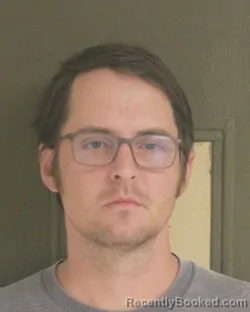 Mugshot of KELI T TAYLOR