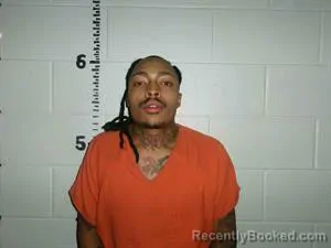 Mugshot of JOUQUAN BONSEIGNEUR