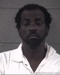 Mugshot of CALVIN DEWAYNE J BRITT