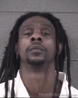 Mugshot of ERNEST DERRONTE MITCHELL