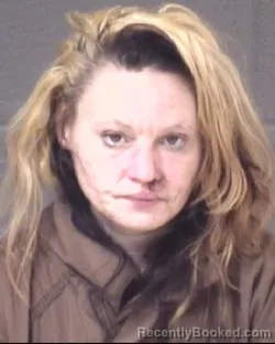 Mugshot of MAGGIE VICTORIA PRESSLEY