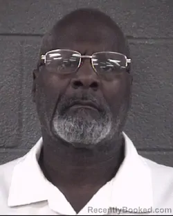 Mugshot of SIMIN DEVANUEL FREEMAN