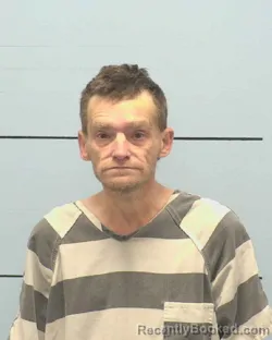 Mugshot of CHRISTOPHER WAYNE YELTON